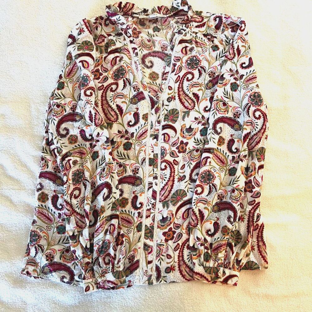 Loft Tunic Blouse Cream Pink Floral Paisley Ruffle V-Neck Feminine Classic
